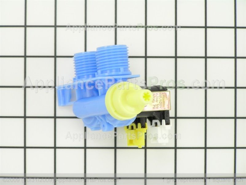 WP8182862 Water Valve | Genuine Whirlpool OEM In Stock